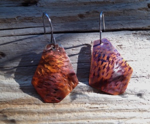 flamed copper earrings by evadesigns, copper coloring method